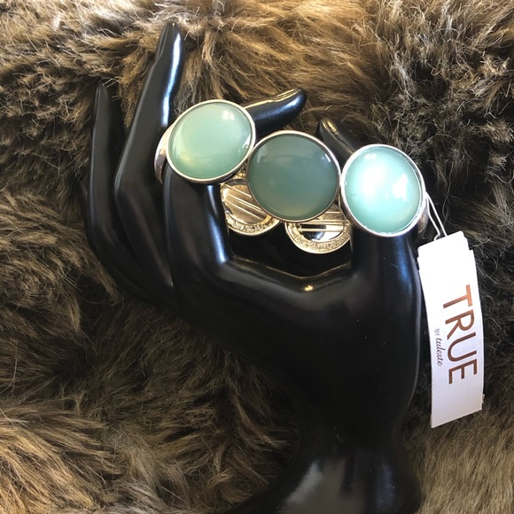 True by Tuleste sage cabochon stretch bracelet NWT - Picture 3 of 8